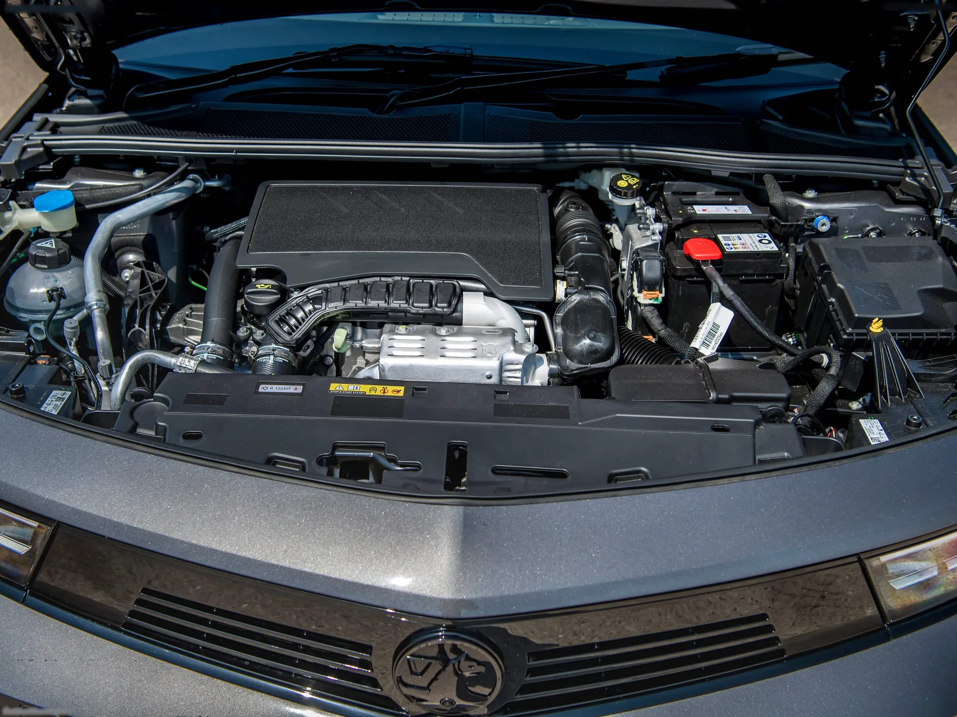 Vauxhall Astra (2022) – motorový prostor