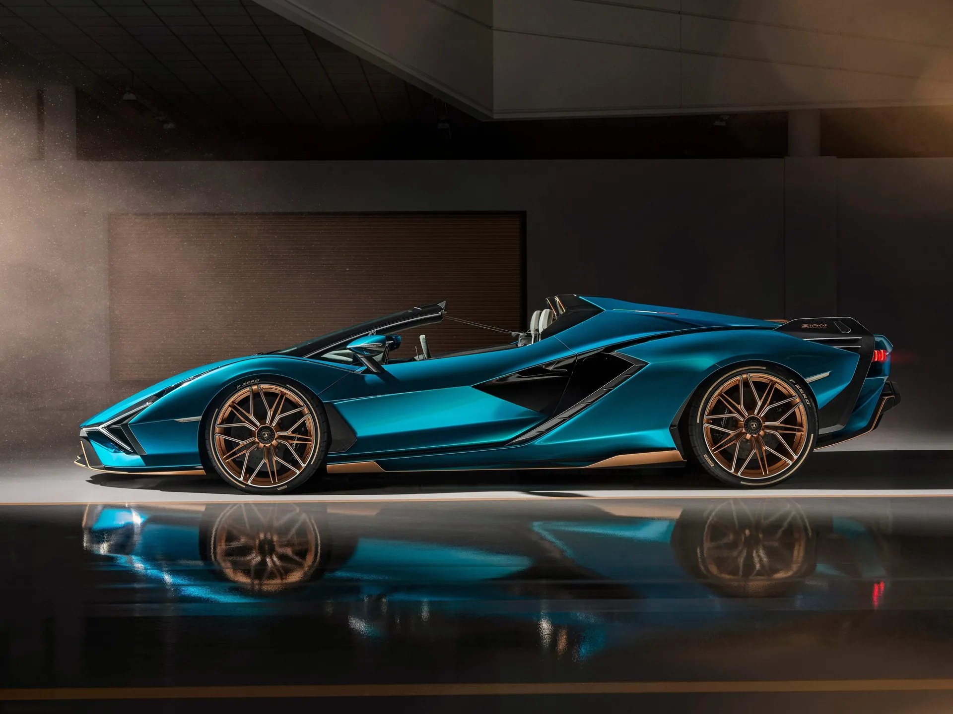 Lamborghini Sian Roadster (2021) – boční profil