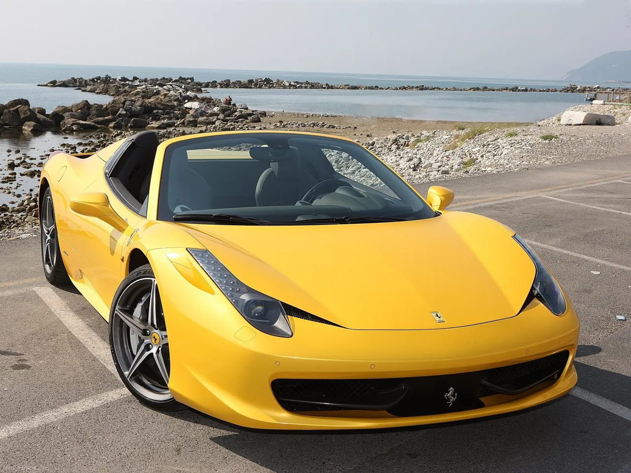 Ferrari 458 Spider (2013)