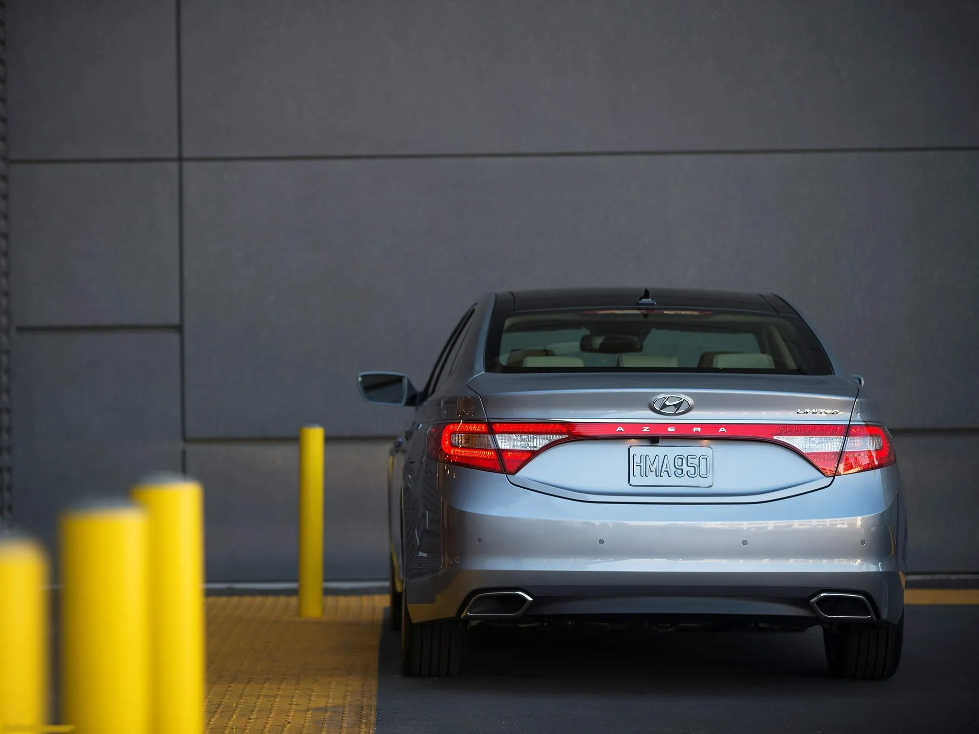 Hyundai Azera (2015) – zezadu