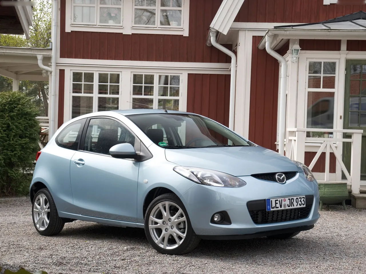 Mazda 2 3-Door (2009)