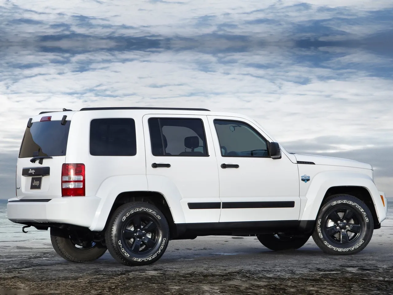 Jeep Liberty Arctic (2012) - Rear Three-Quarter