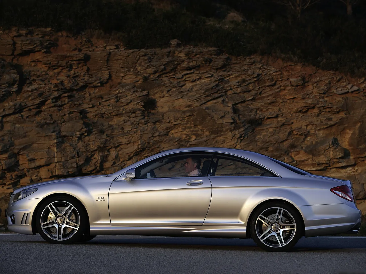Mercedes-Benz CL65 AMG (2008) - Side Profile