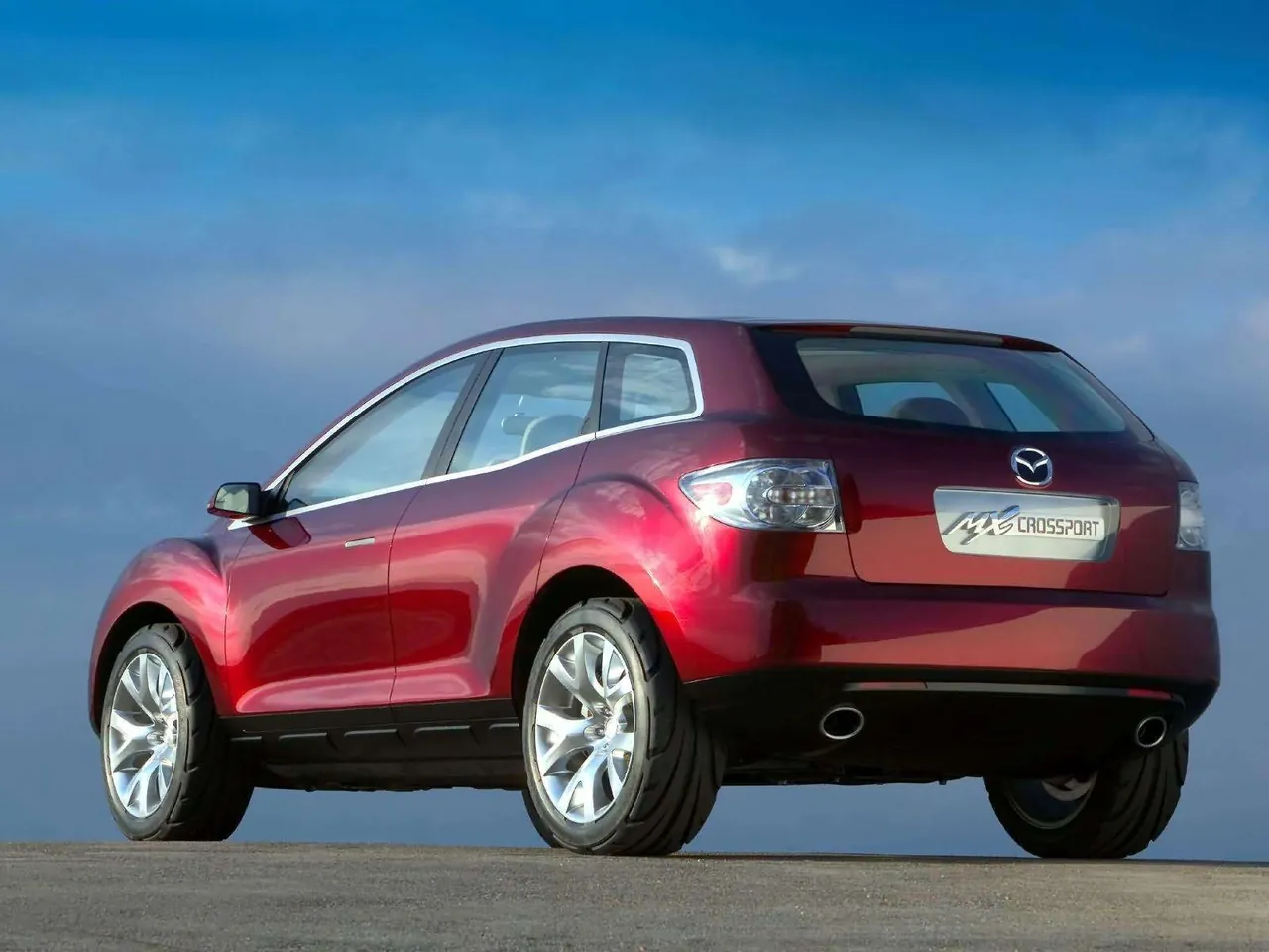Mazda MXCrossport Concept (2004) – zadní tříčtvrteční pohled