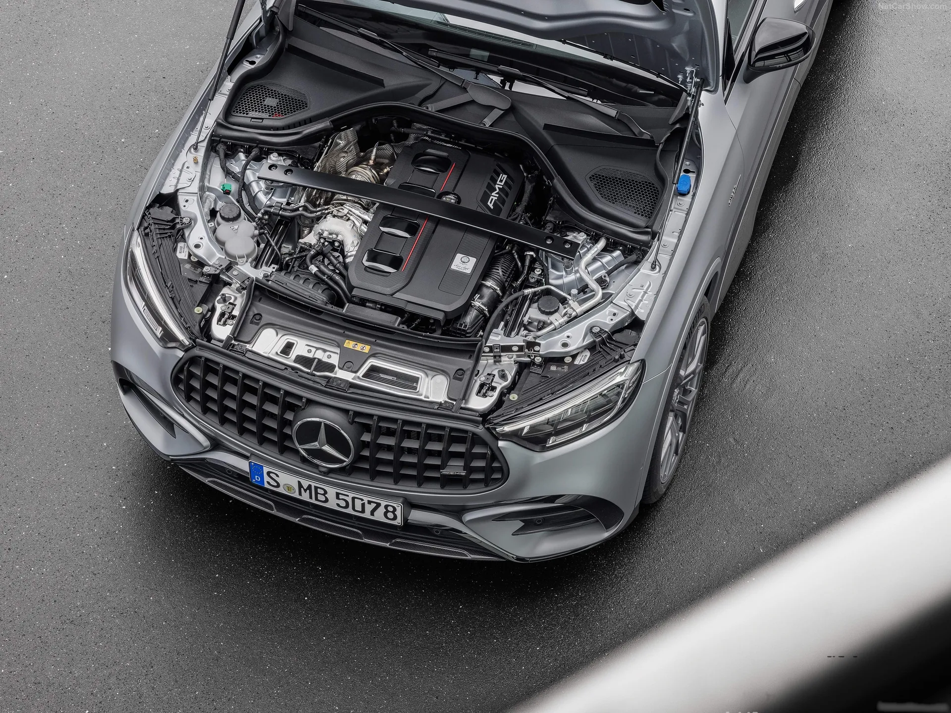 Mercedes-Benz GLC63 S AMG E Performance Coupe (2024) - Engine Bay