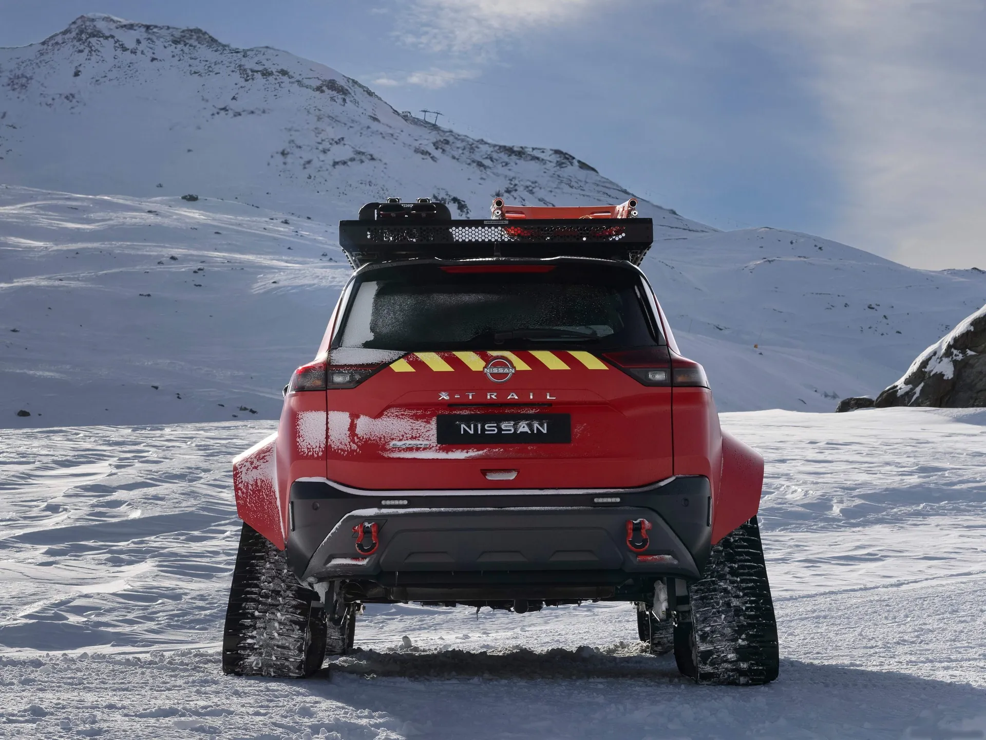 Nissan X-Trail Mountain Rescue Concept (2024) – zezadu