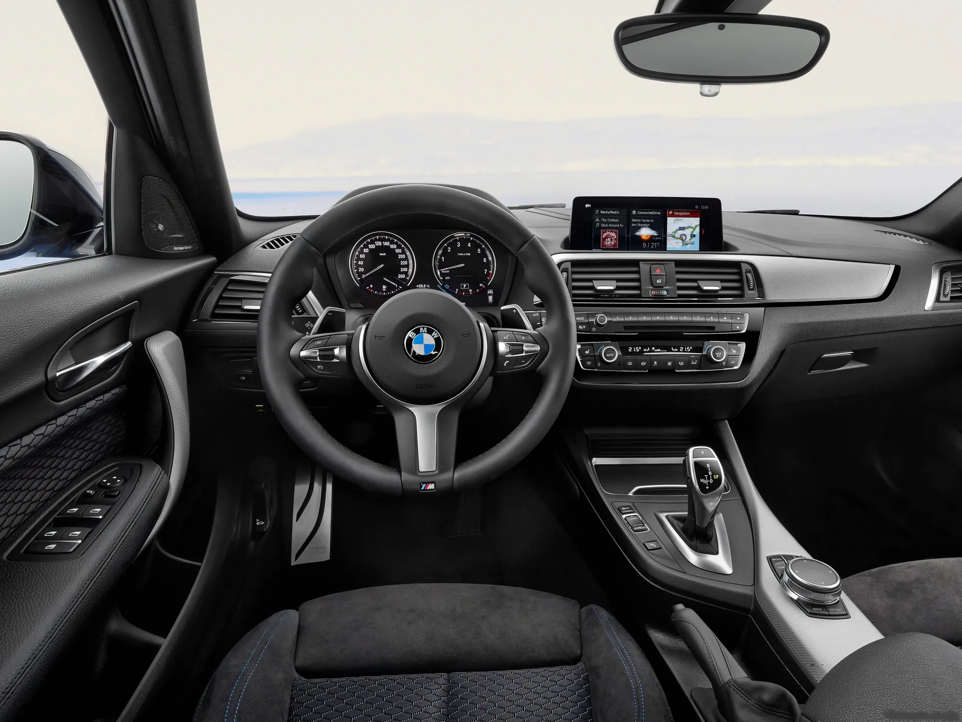BMW M140i (2018) – interiér