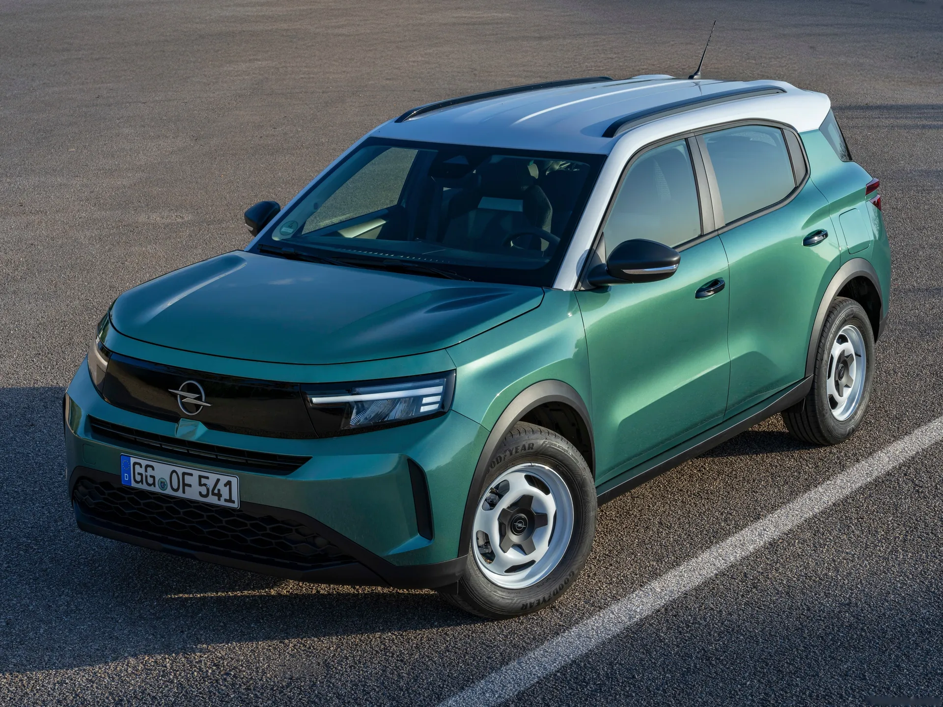 Opel Frontera Hybrid (2025)