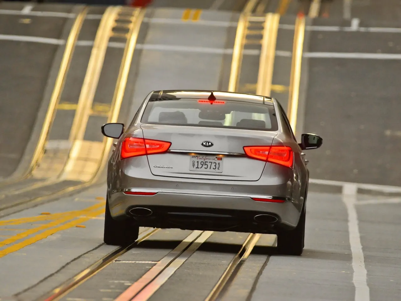 Kia Cadenza (2014) – zezadu