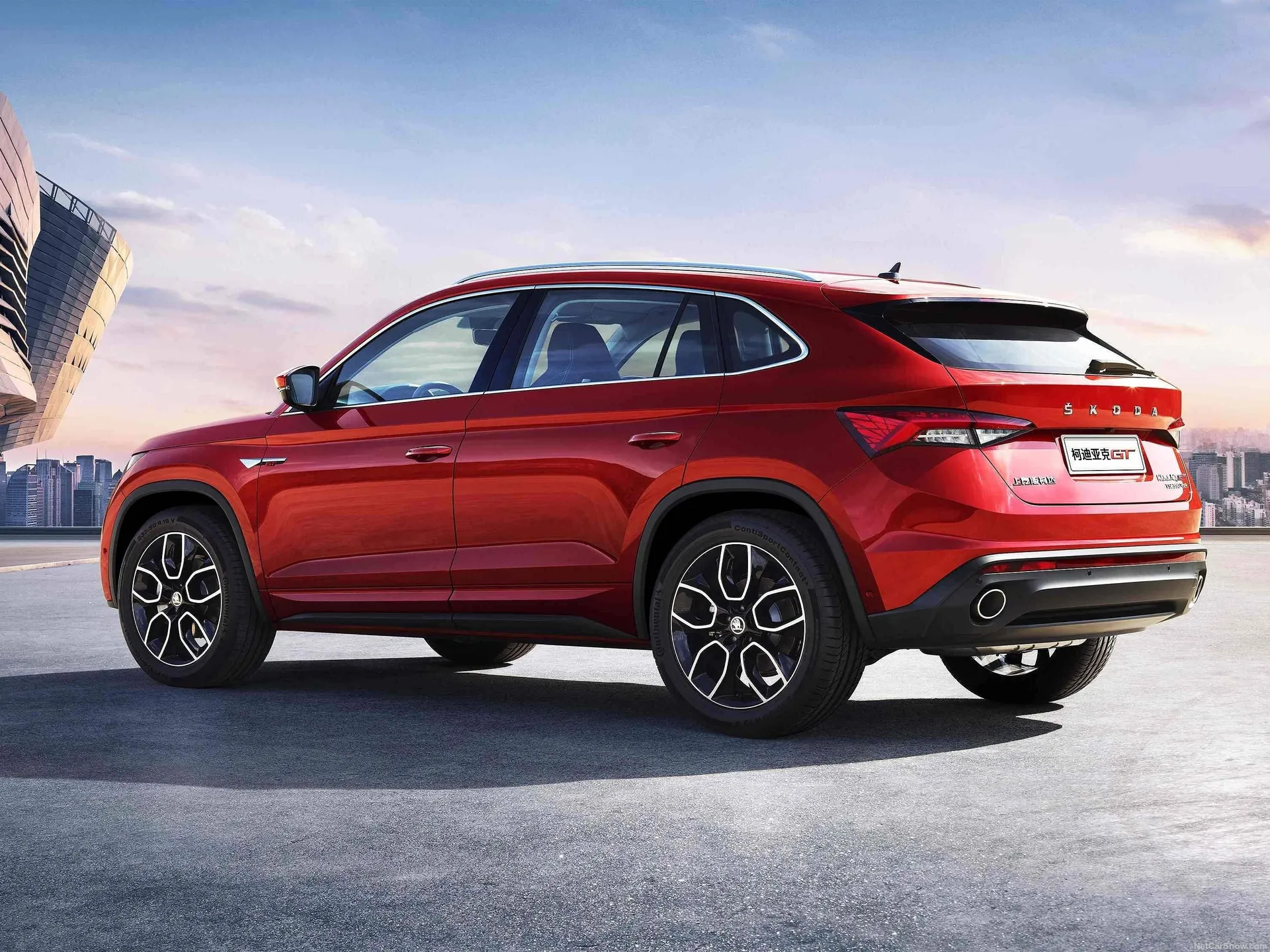 Skoda Kodiaq GT [CN] (2019) – zadní tříčtvrteční pohled