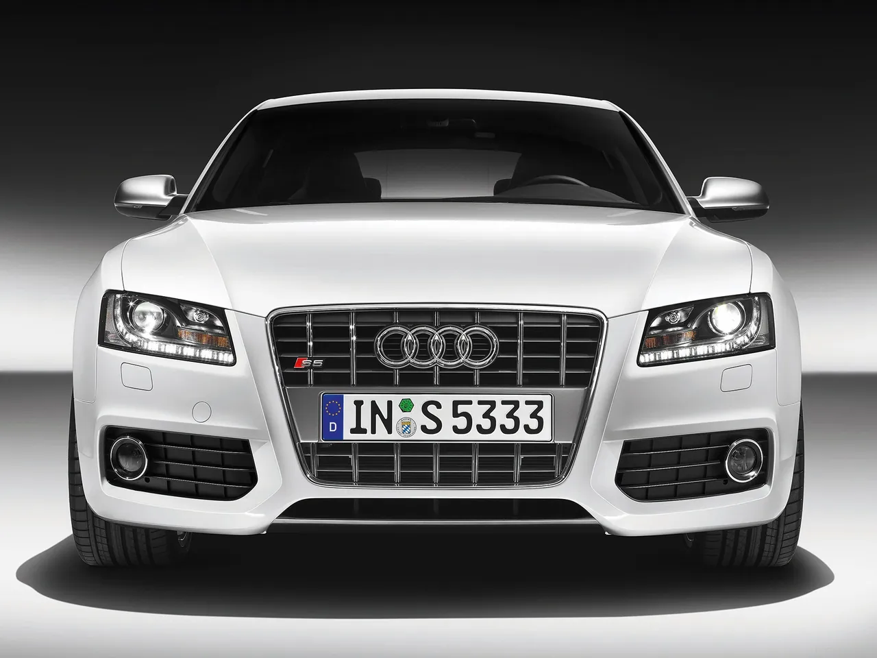 Audi S5 Sportback (2011) – zepředu