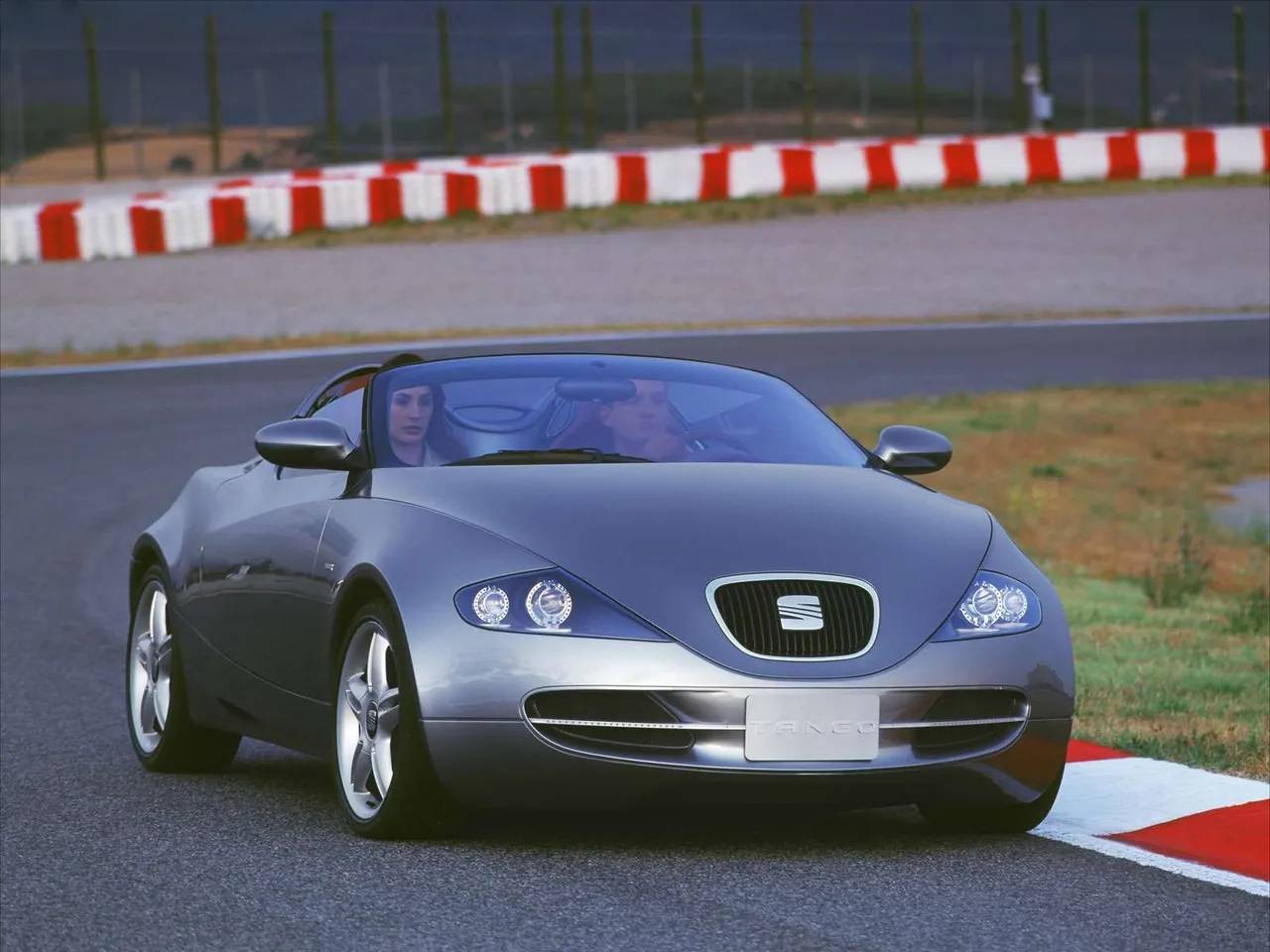 Seat Tango Concept (2001)