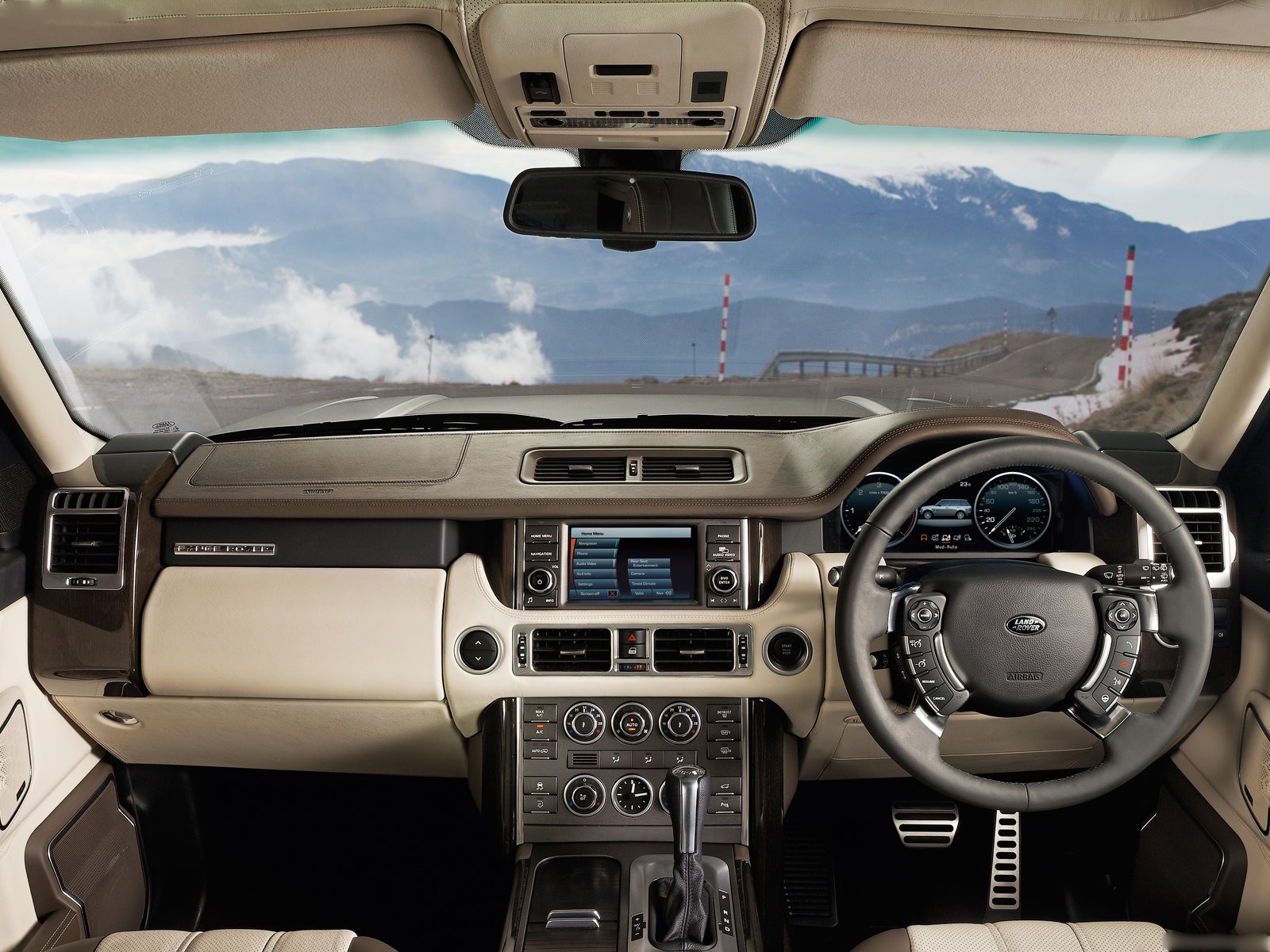 Land Rover Range Rover (2010) - Interior