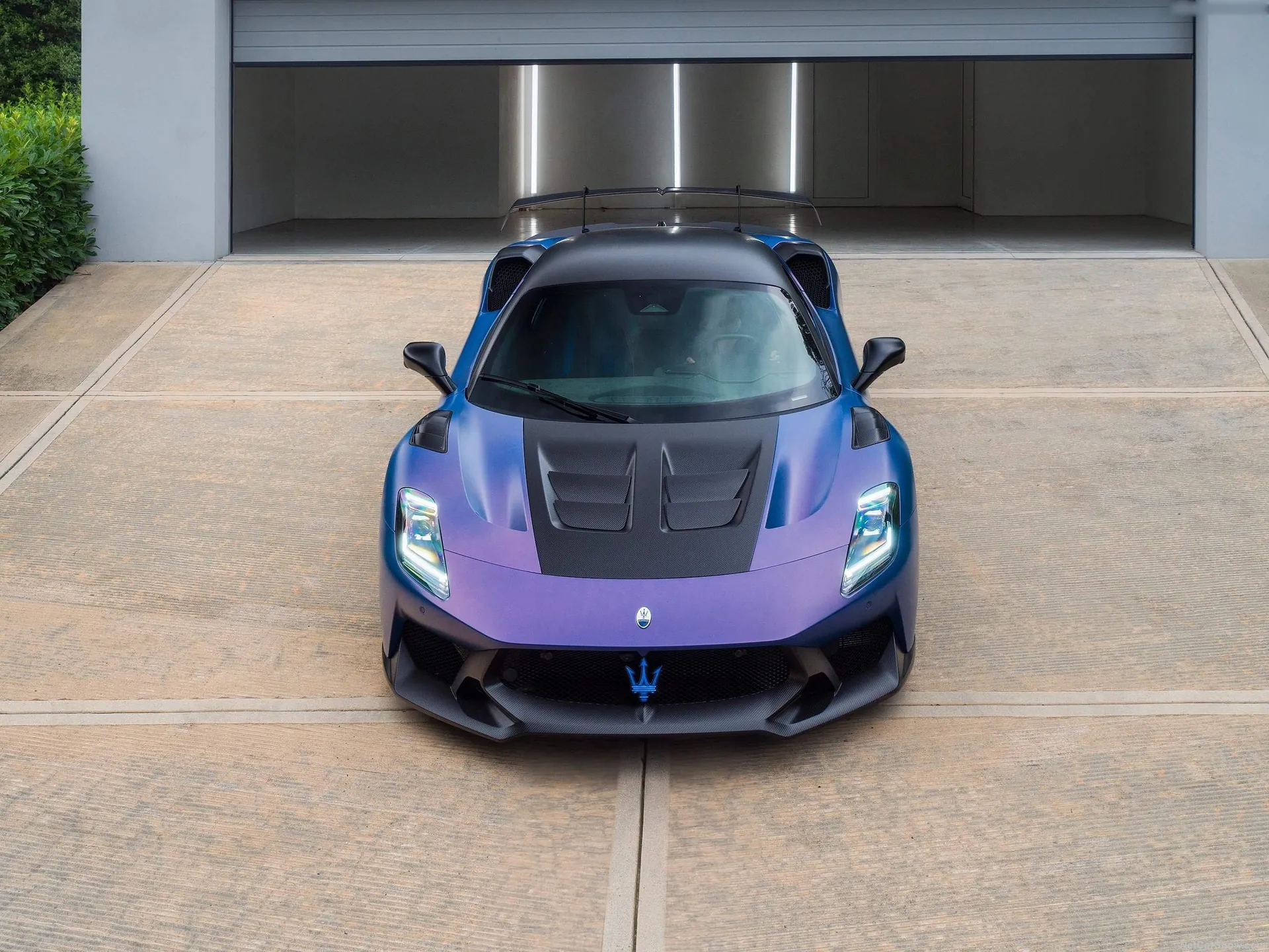 Maserati GT2 Stradale (2025) – zepředu