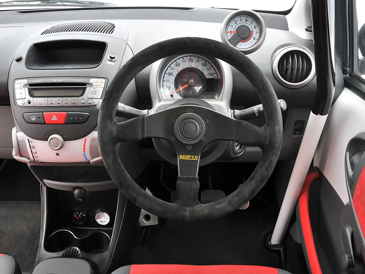 Toyota Aygo Crazy Concept (2008) - Interior
