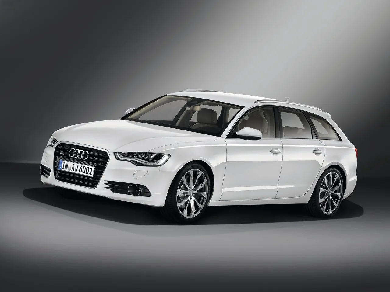 Audi A6 Avant (2012)