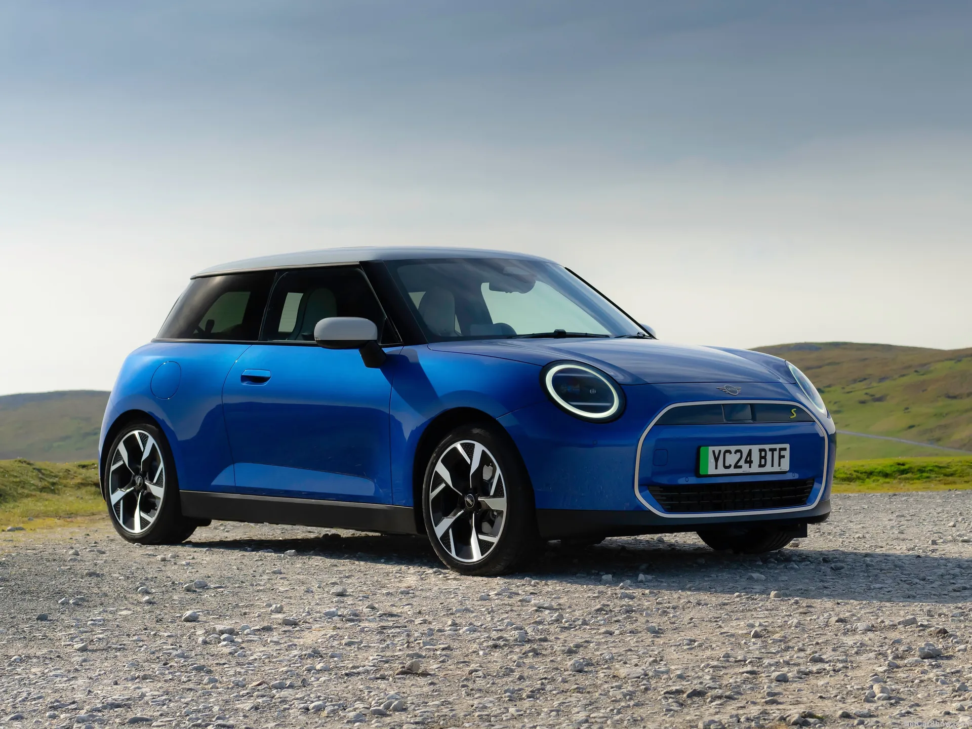 Mini Cooper SE [UK] (2024)