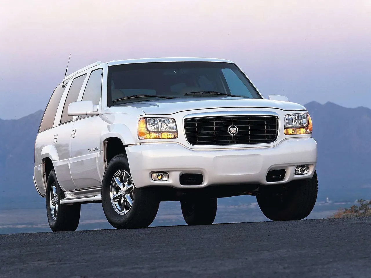Cadillac Escalade (2000)