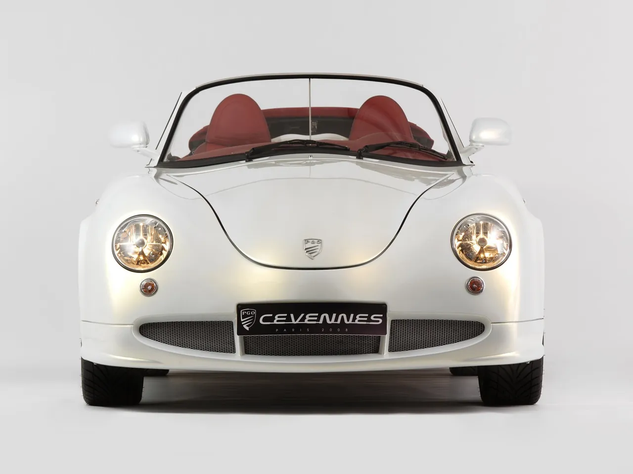 PGO Cevennes (2009) – zepředu