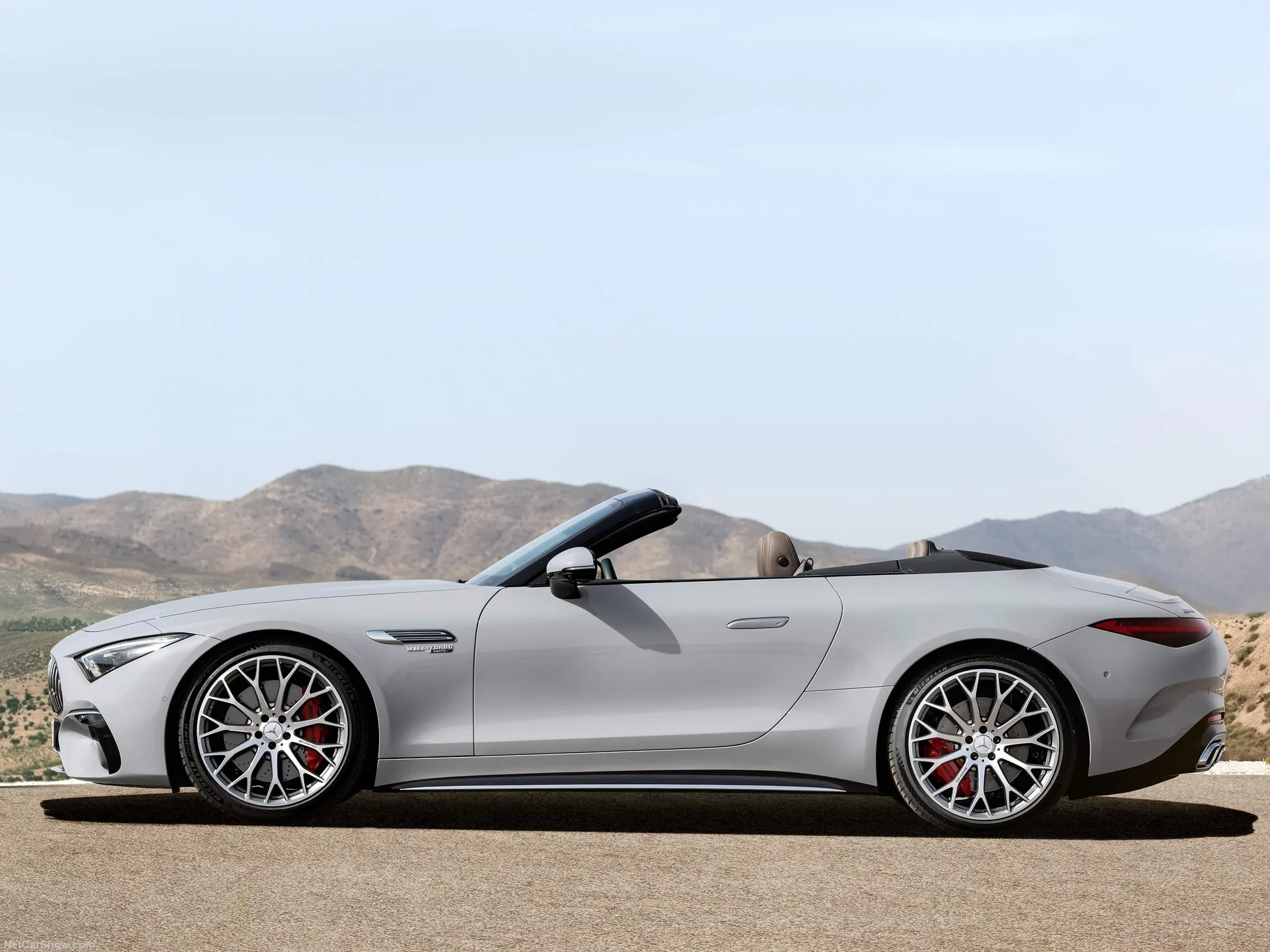Mercedes-Benz SL 55 AMG (2022) - Side Profile
