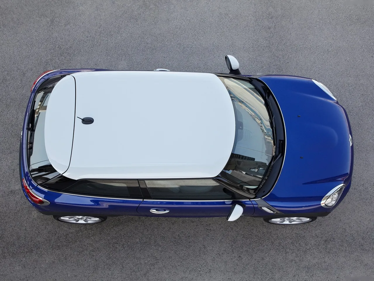 Mini Paceman (2014) – pohled shora
