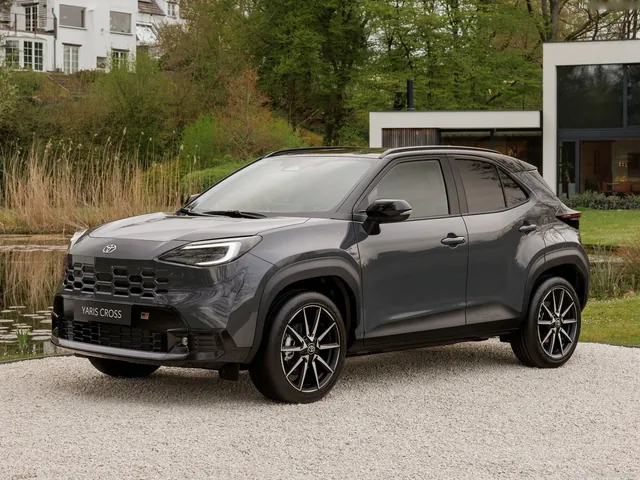 Toyota Yaris Cross (2027)