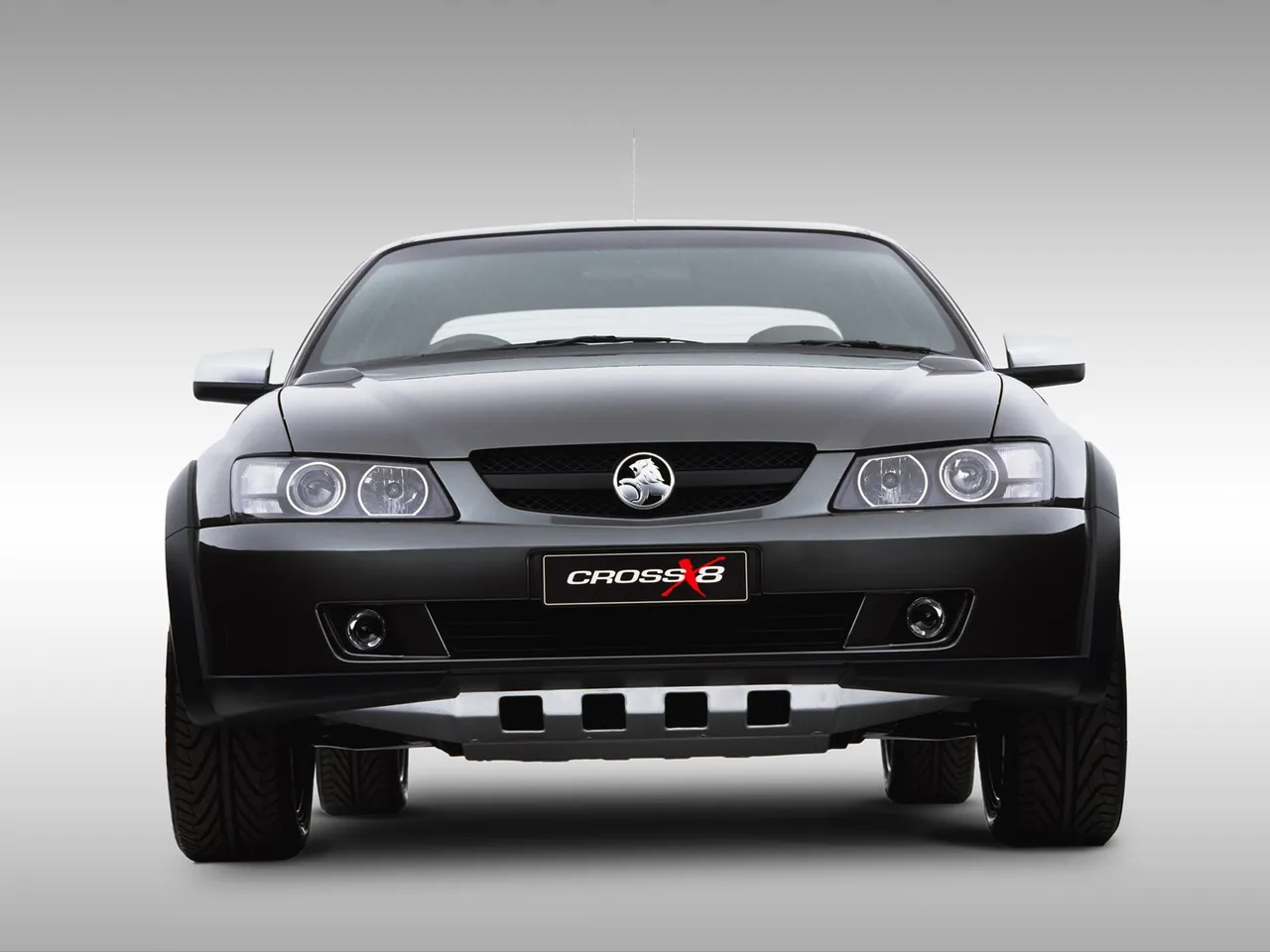 Holden Cross 8 Concept (2002) – zepředu