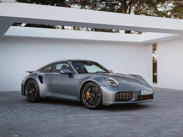 Porsche 911 Turbo S (2026)