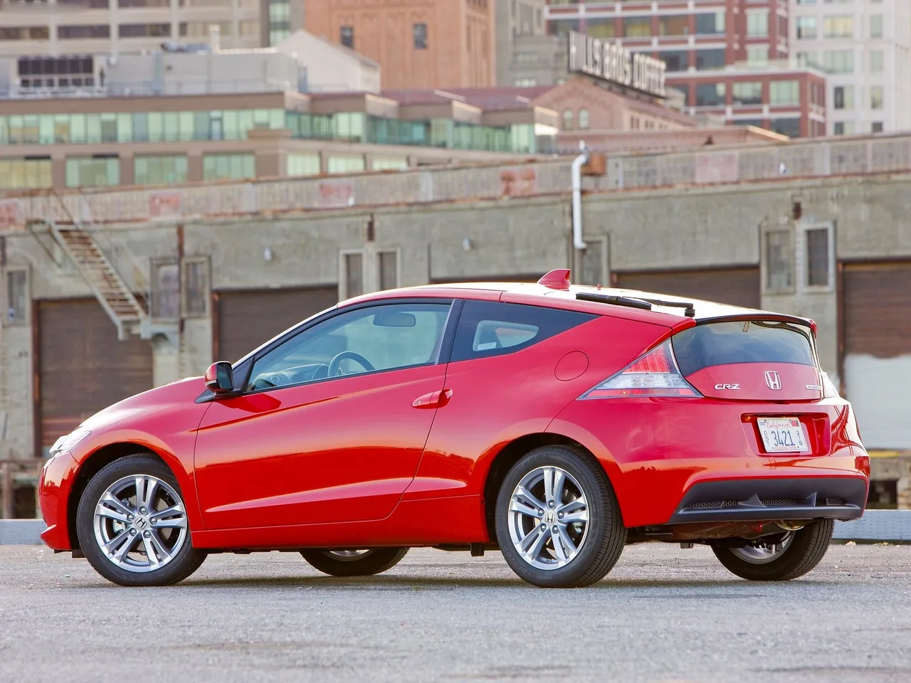 Honda CR-Z (2012) – zadní tříčtvrteční pohled