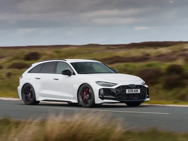 Audi RS5 Avant [UK] (2027)