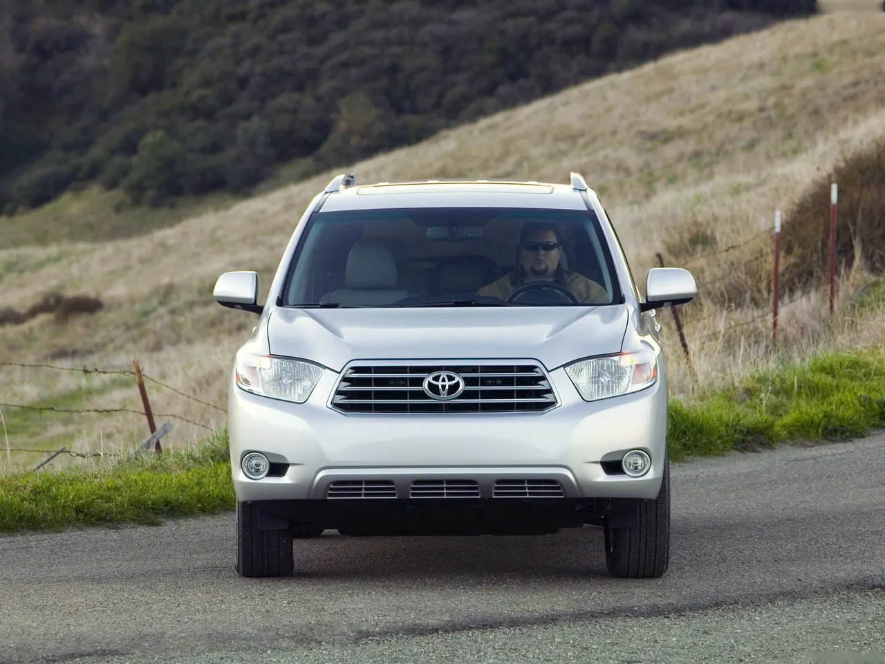 Toyota Highlander (2008) - Front