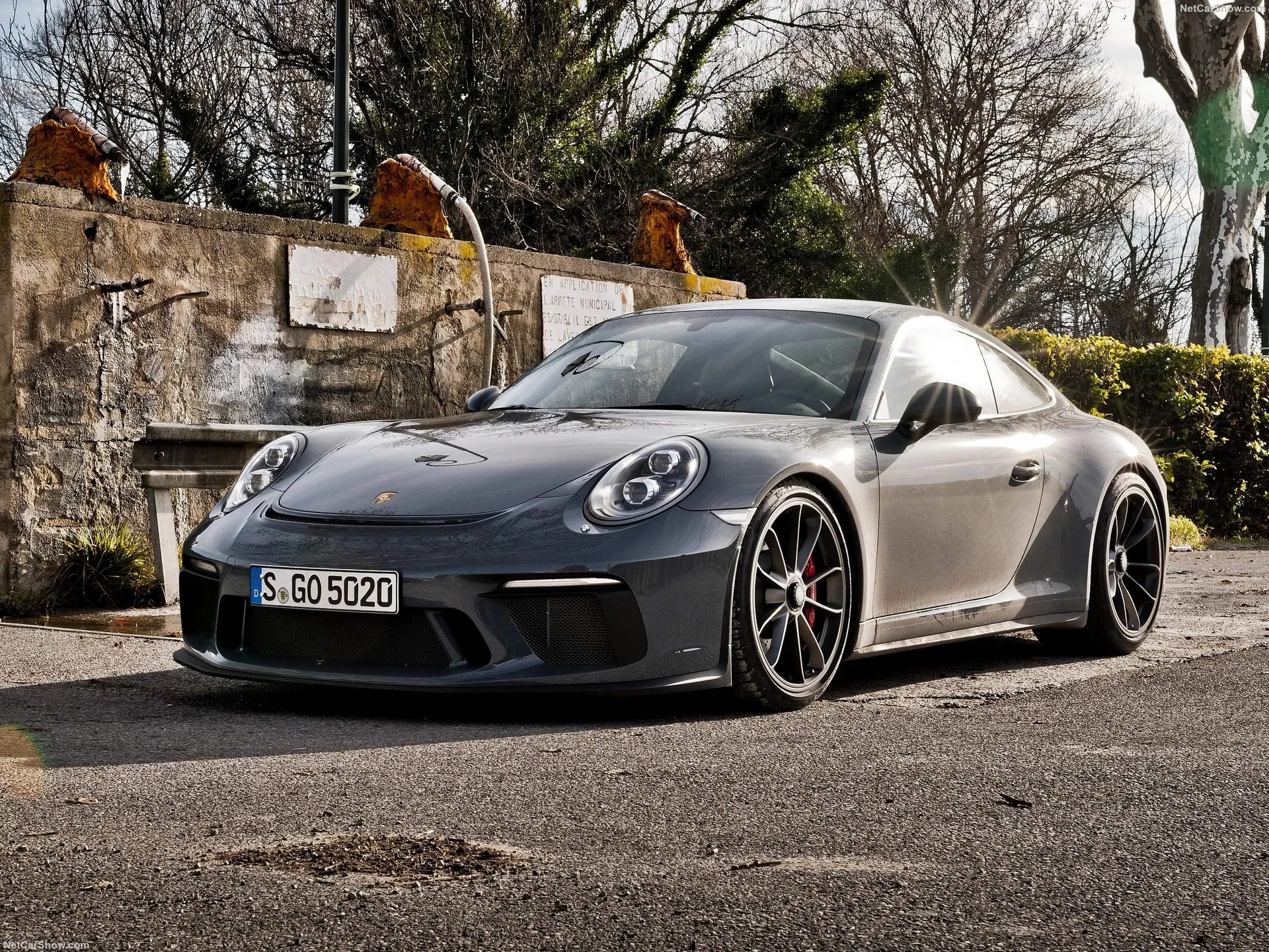 Porsche 911 GT3 Touring Package (2018)