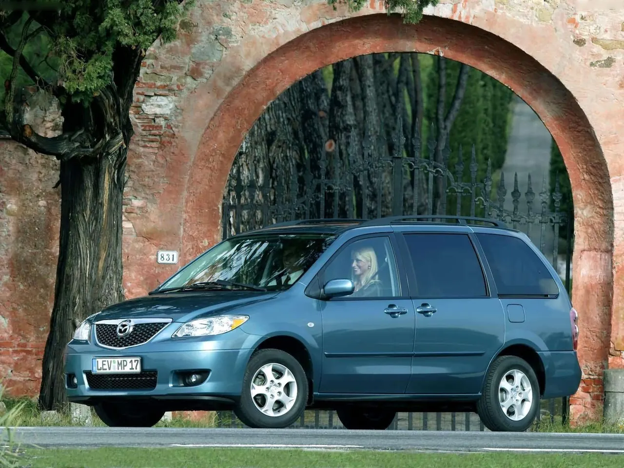 Mazda MPV [EU] (2004)