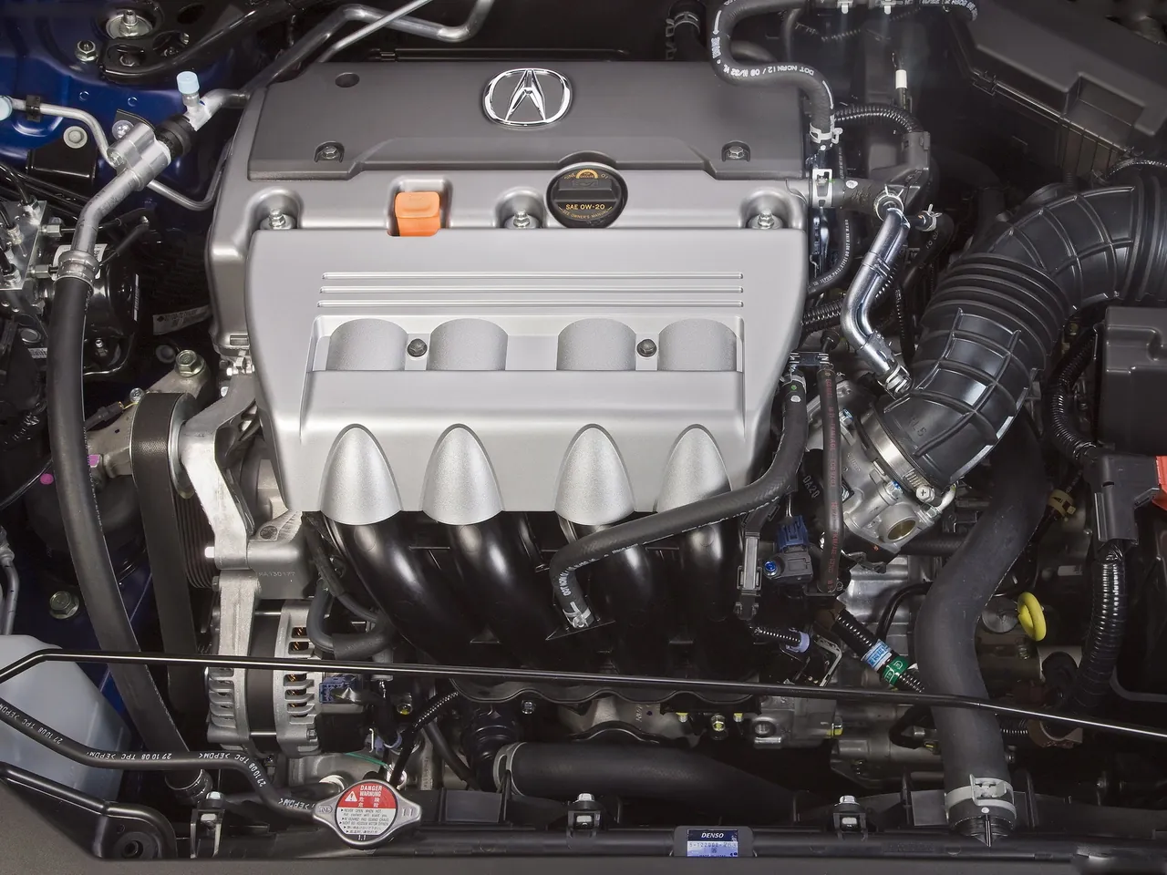 Acura TSX Sport Wagon (2011) - Engine Bay
