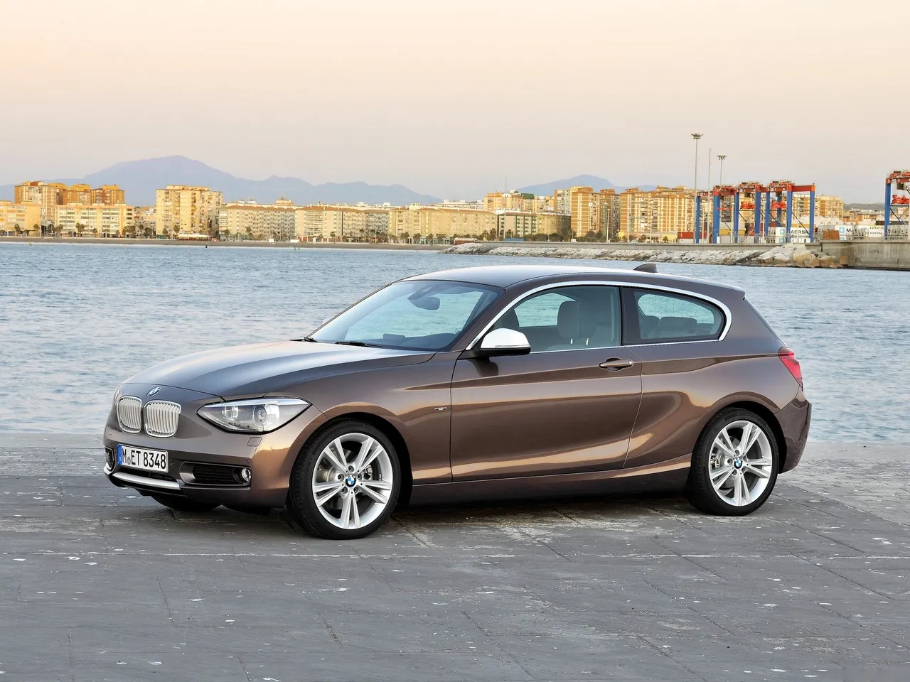 BMW 1-Series 3-door (2013)