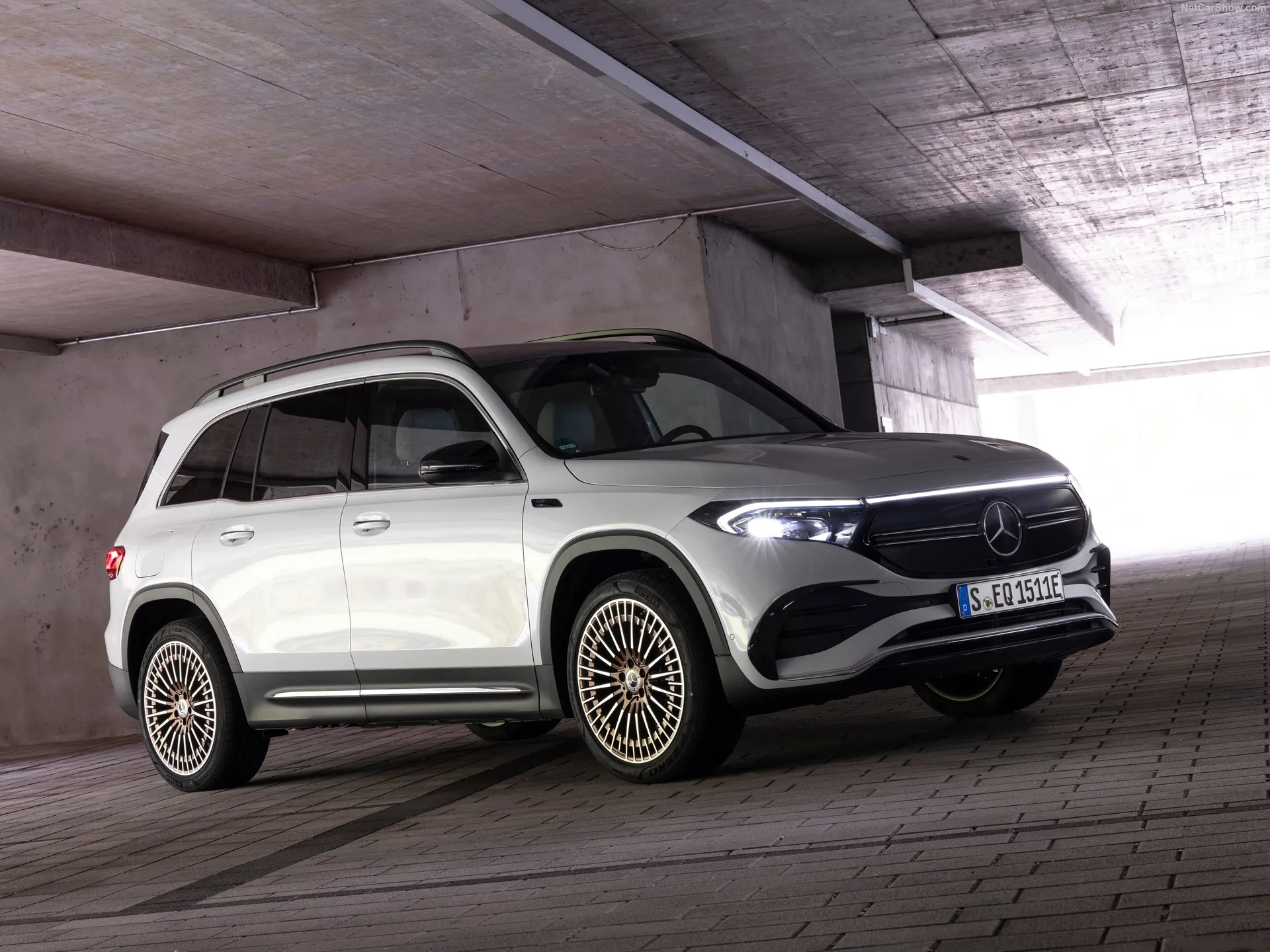 Mercedes-Benz EQB (2022)