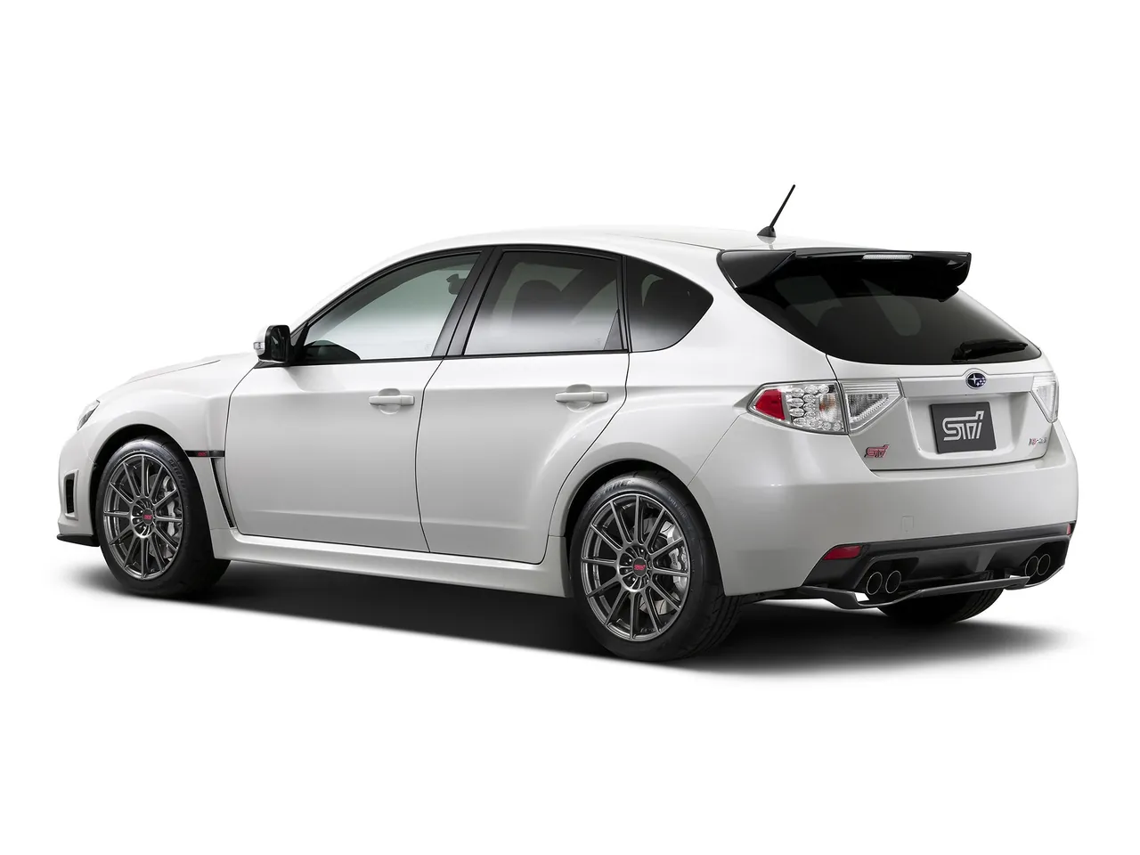 Subaru Impreza R205 (2010) – zadní tříčtvrteční pohled