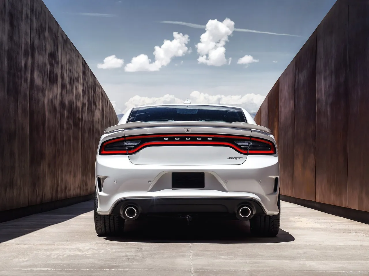 Dodge Charger SRT Hellcat (2015) – zezadu