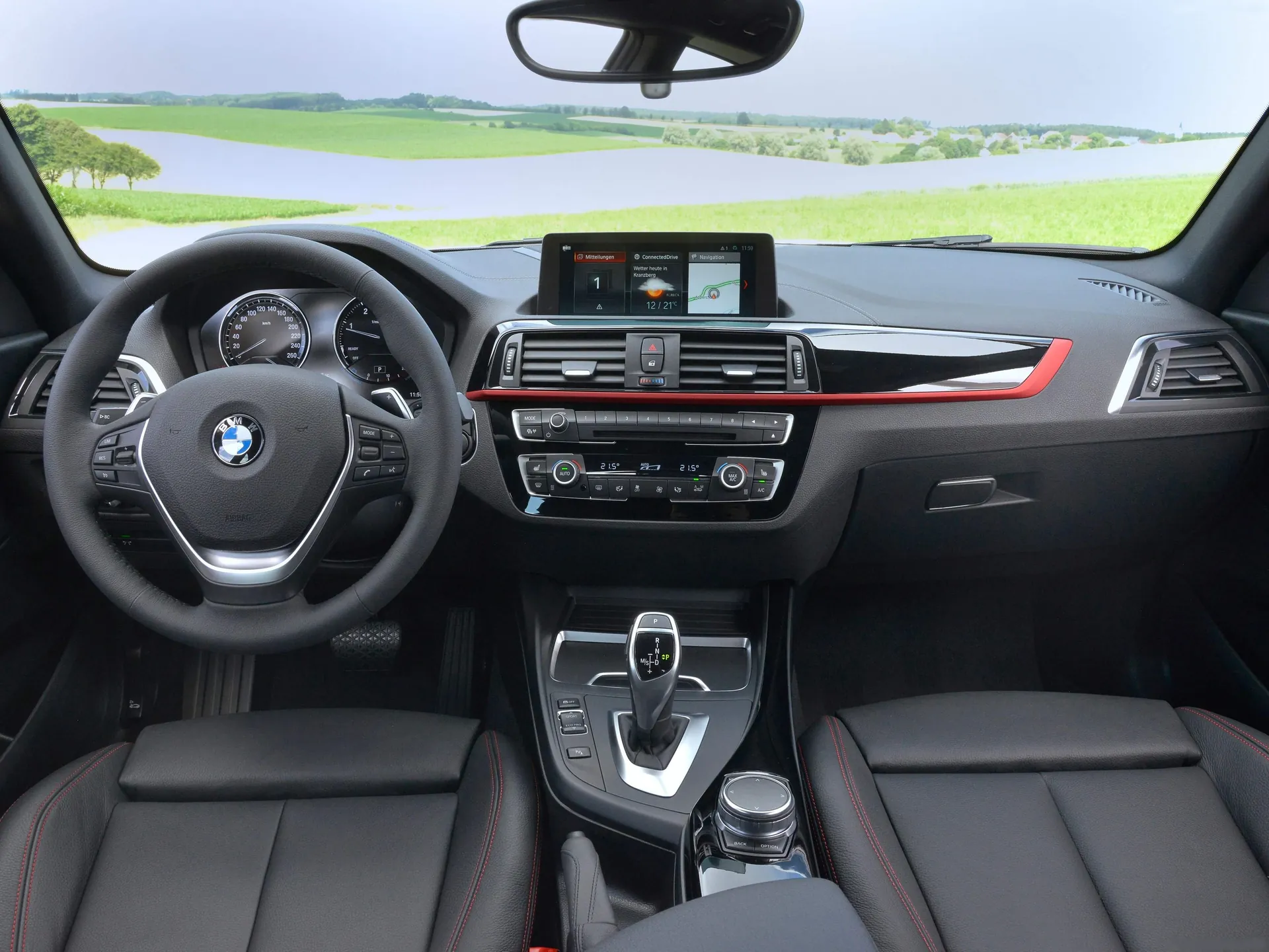 BMW 1-Series 3-door (2018) – interiér