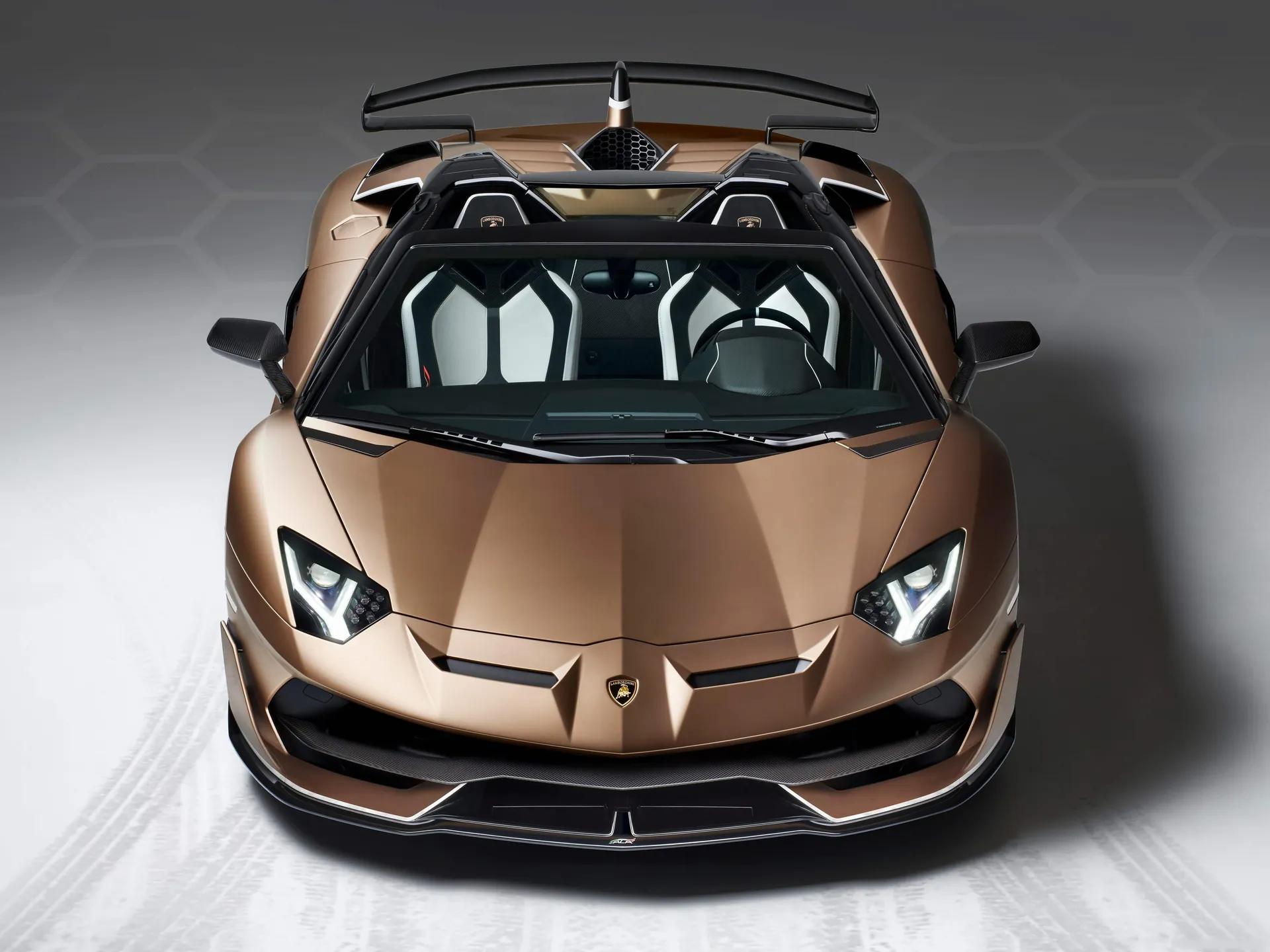 Lamborghini Aventador SVJ Roadster (2020) – zepředu