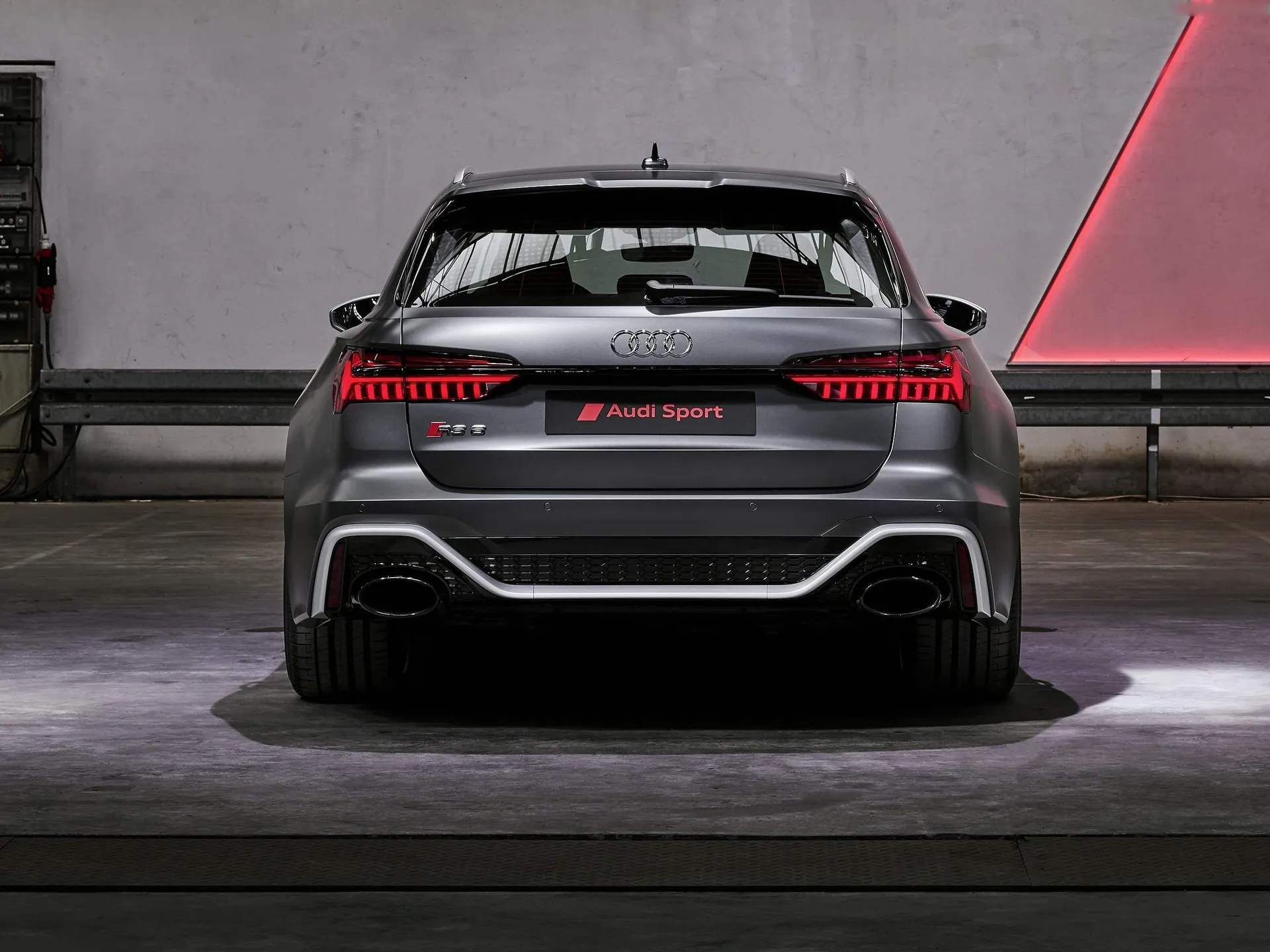 Audi RS6 Avant (2020) – zezadu