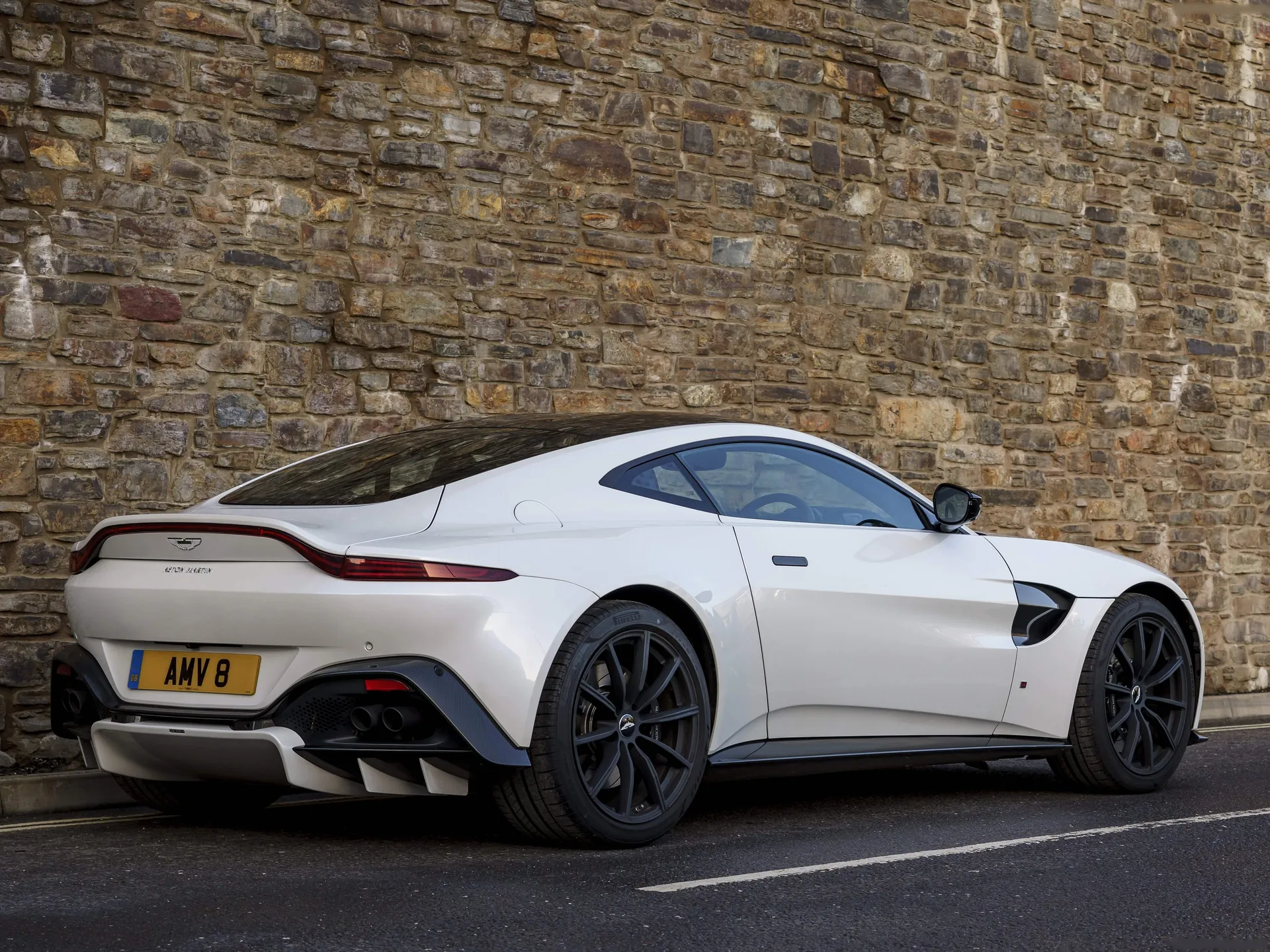 Aston Martin Vantage Morning Frost White (2019) - Rear Three-Quarter