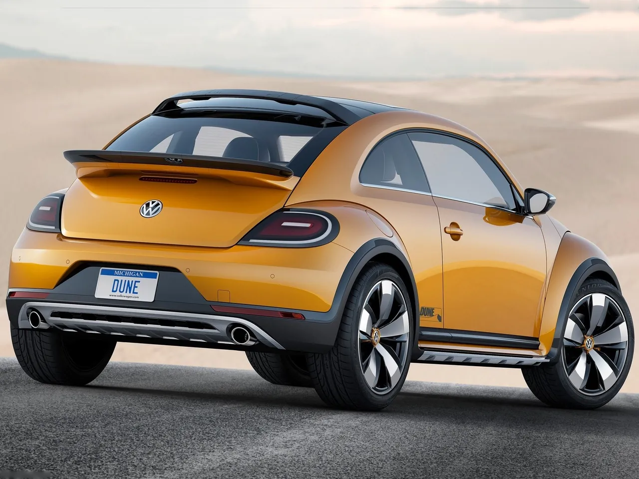 Volkswagen Beetle Dune Concept (2014) – zadní tříčtvrteční pohled