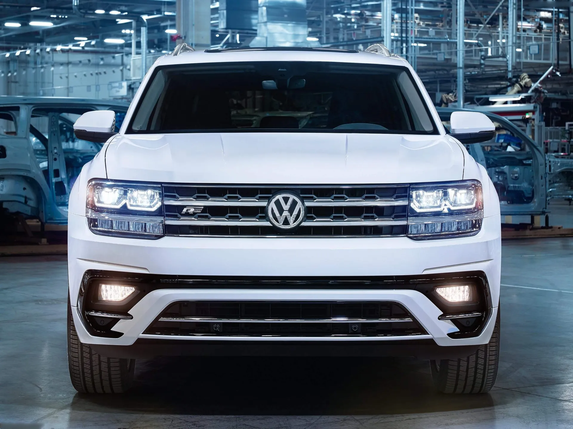 Volkswagen Atlas R-Line (2018) – zepředu