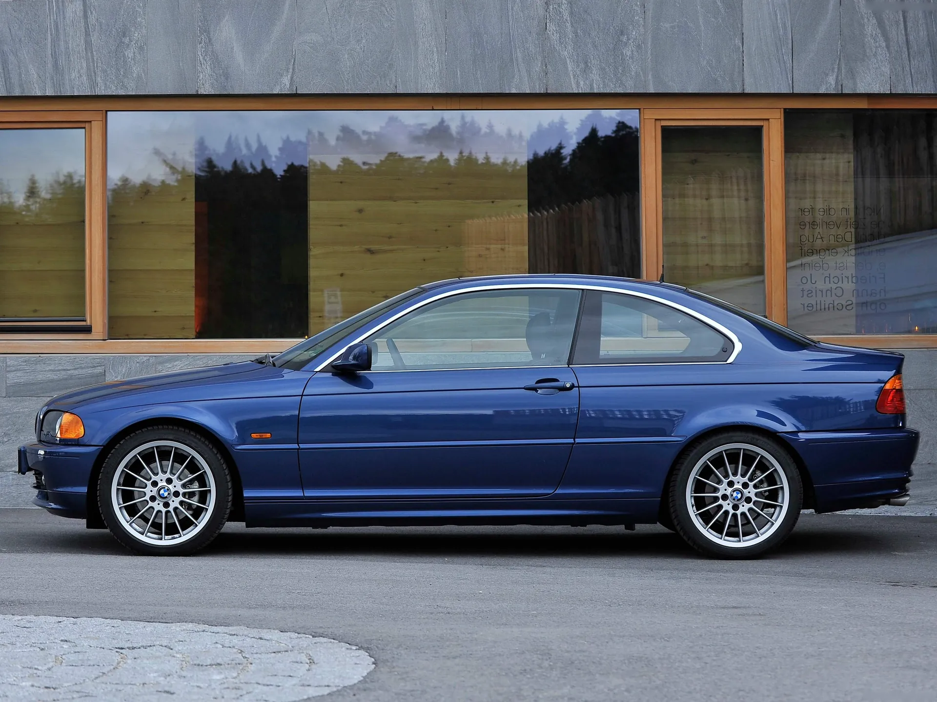 BMW 328Ci Coupe (1999) – boční profil