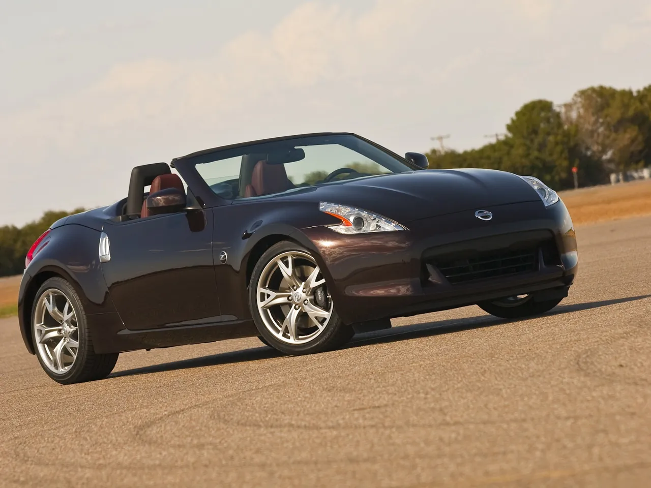 Nissan 370Z Roadster (2010)