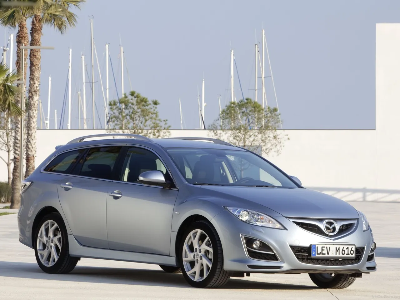 Mazda 6 Wagon (2011)