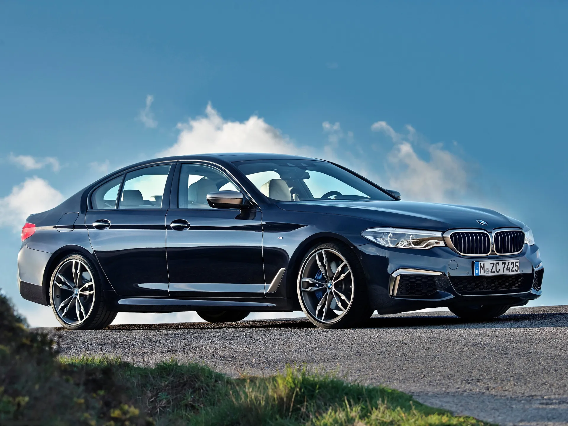 BMW M550i xDrive (2018)