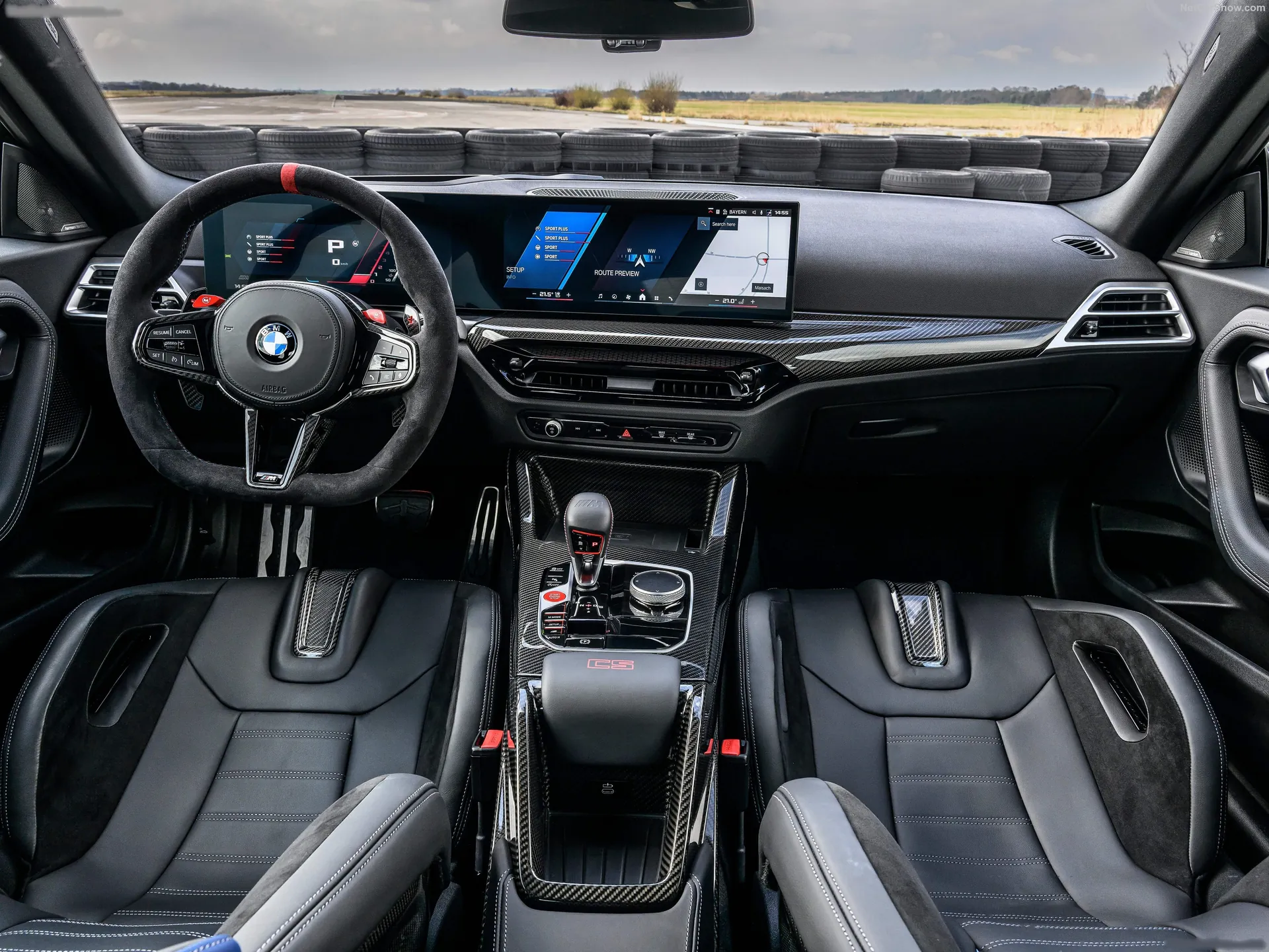 BMW M2 CS (2026) – interiér